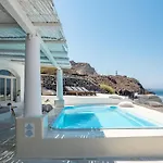 Ode Caldera & Sunset View * Oia