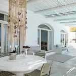 Vila Ode Caldera & Sunset View *