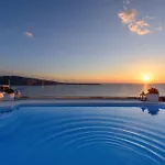 Vila Ode Caldera & Sunset View
