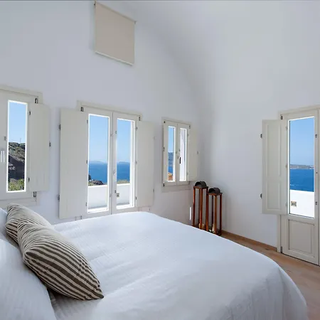 Ode Caldera & Sunset View Villa *