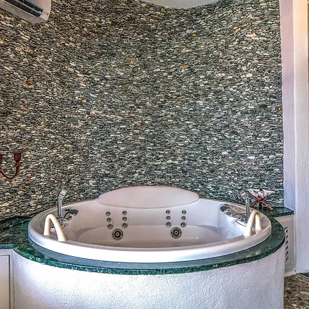 Ode Caldera & Sunset View Villa *