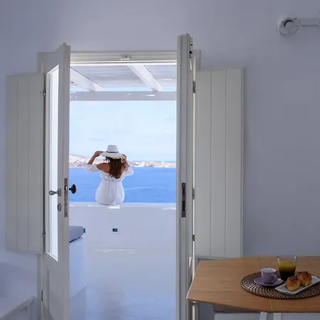 Ode Caldera & Sunset View *