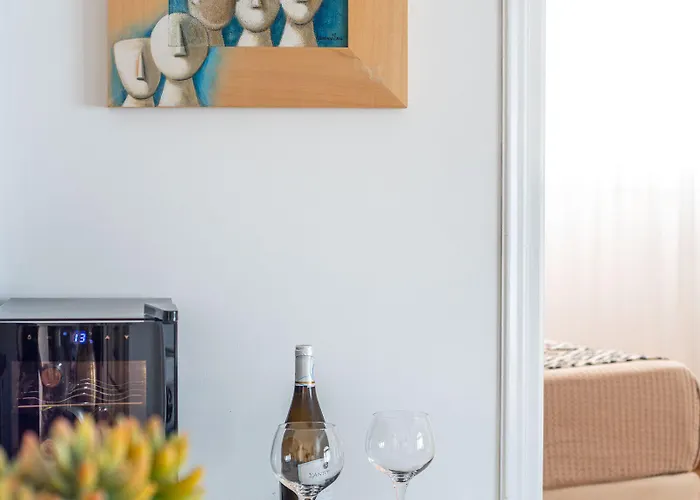 Ode Caldera & Sunset View