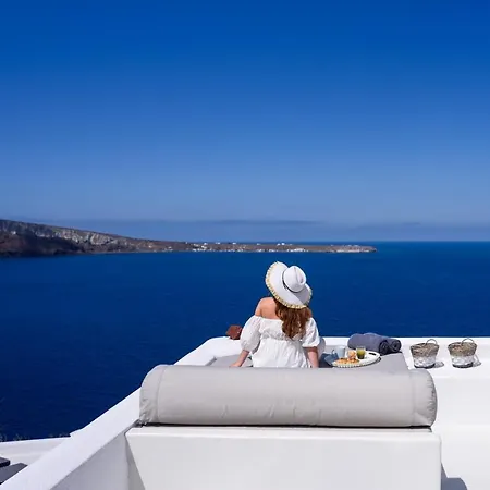 Ode Caldera & Sunset View Oia (Santorini)