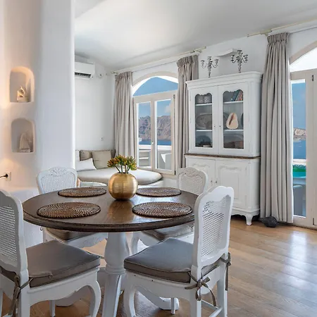 Ode Caldera & Sunset View