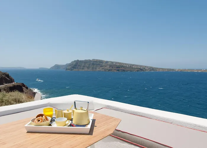 Ode Caldera & Sunset View